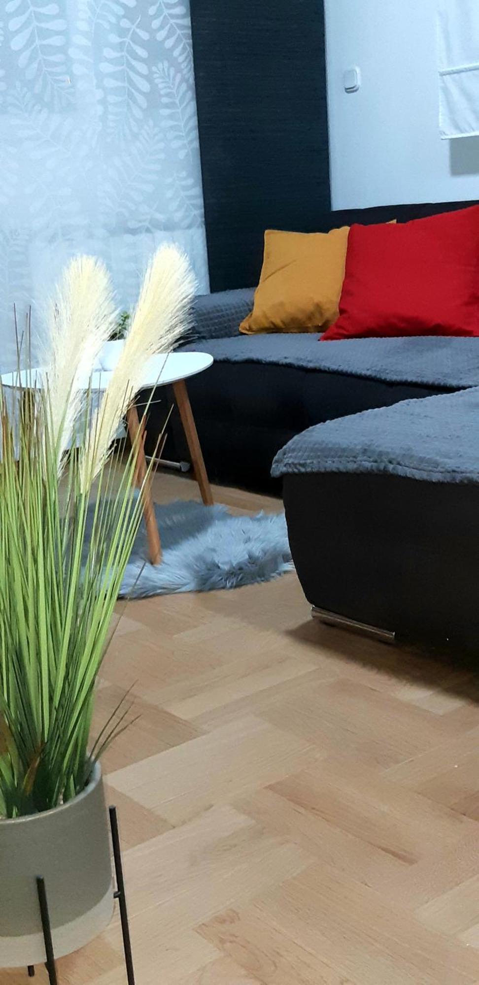 זאגרב Apartment With Garage Lavici מראה חיצוני תמונה