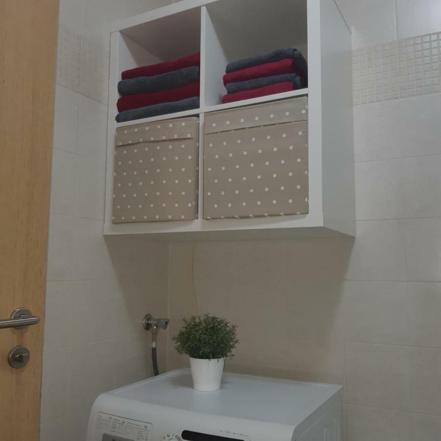 זאגרב Apartment With Garage Lavici מראה חיצוני תמונה